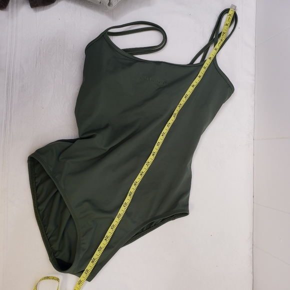 VILLAGER ONE-PIECE VINTAGE SWIMSUIT - Picture 9 of 11